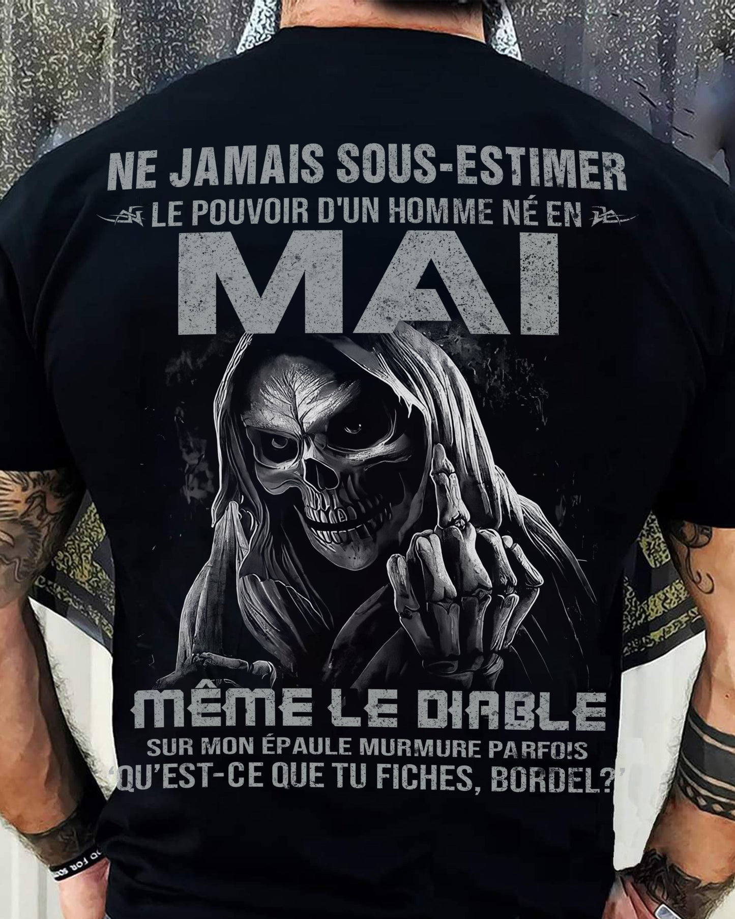LE POUVOIR D’UN HOMME NÉ EN – T-SHIRT POUR HOMME – ntnt05 (SKU08-61-05)