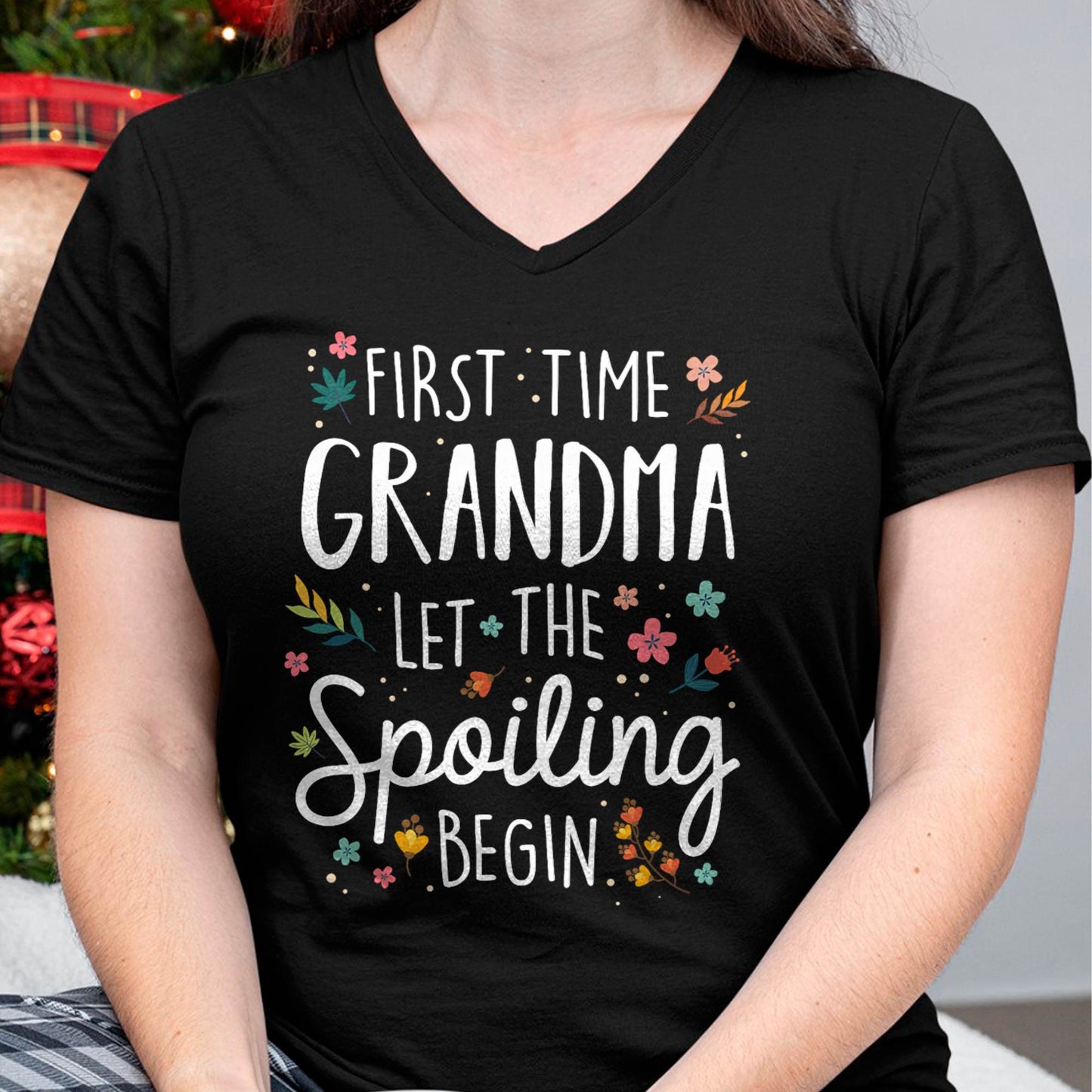 FIRST TIME GRANDMA T-SHIRT – PERFECT GIFT FOR NEW GRANDMAS - ntnt00 (SKU8-GRA00)
