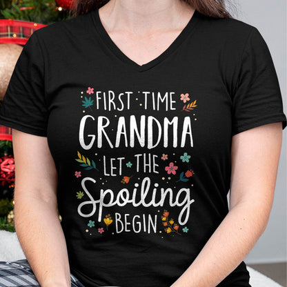 FIRST TIME GRANDMA T-SHIRT – PERFECT GIFT FOR NEW GRANDMAS - ntnt00 (SKU8-GRA00)