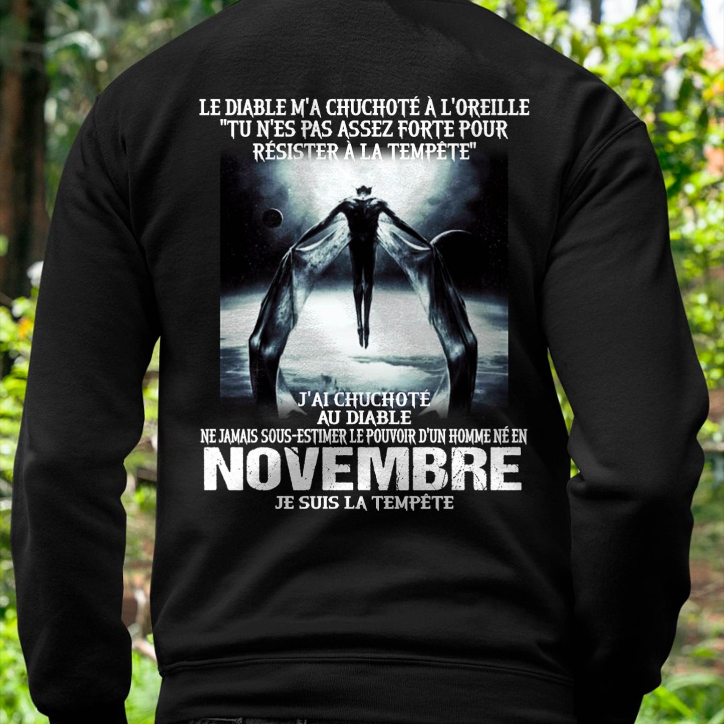 Je Suis la Tempête – Ne Jamais Sous-Estimer le Pouvoir d’un Homme Né en Novembre – T-Shirt Homme - ntnt11 (SKU26T-01160-11)