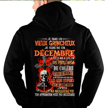 Je Suis Un Vieux Grincheux Né en Décembre – T-Shirt Homme Fort Caractère - ntnt12 (SKU26T-01141-12)