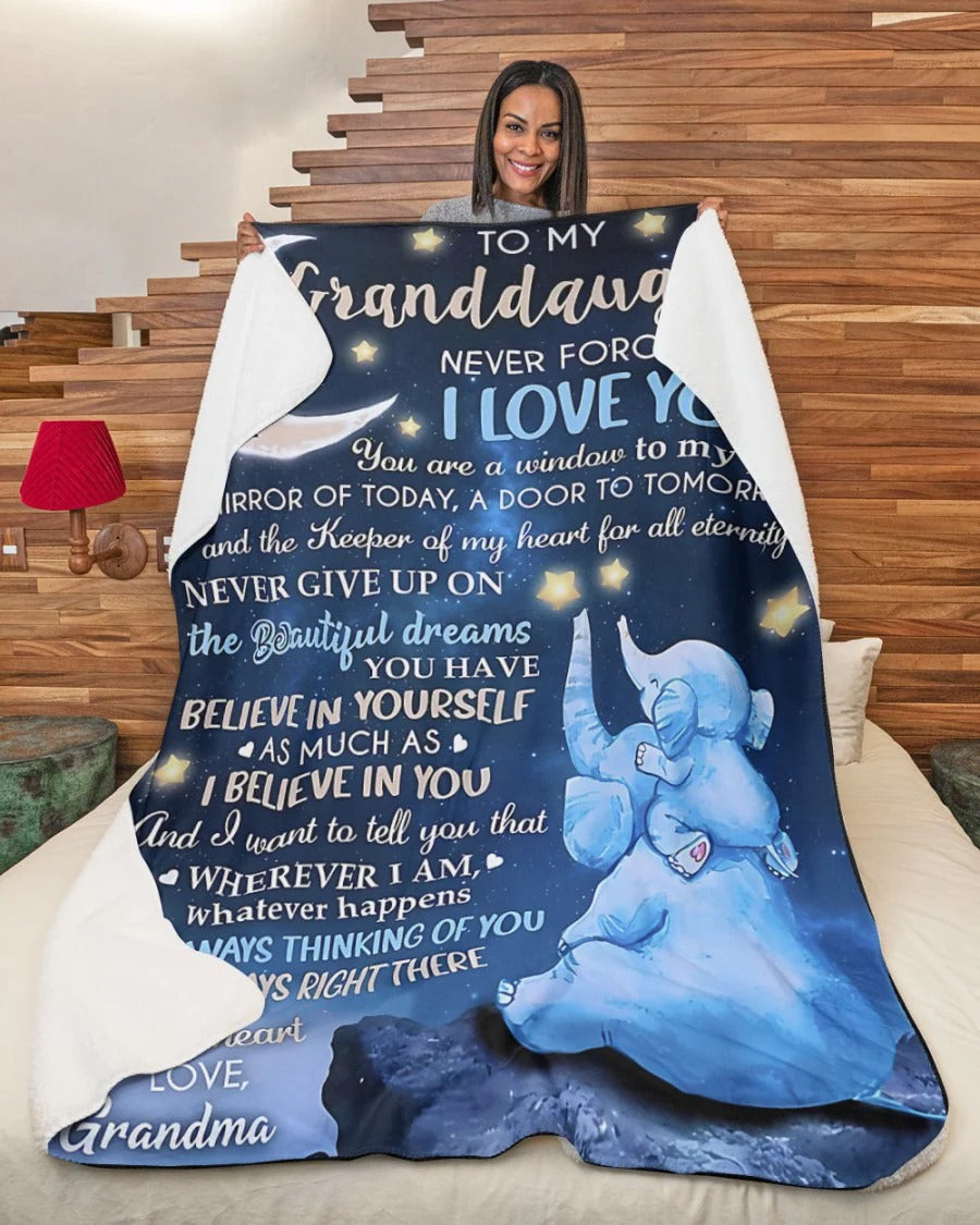 BLANKET FOR GRANDDAUGHTER – COMFORT & WARMTH GIFT FROM GRANDMA  Sherpa Fleece Quilt Blanket hnds00 (SKU-CHAU-B20)
