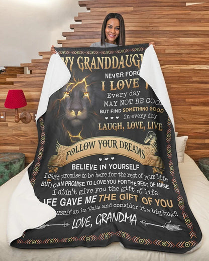 BLANKET FOR GRANDDAUGHTER – COMFORT & WARMTH GIFT FROM GRANDMA  Sherpa Fleece Quilt Blanket hnds00 (SKUB09-41)