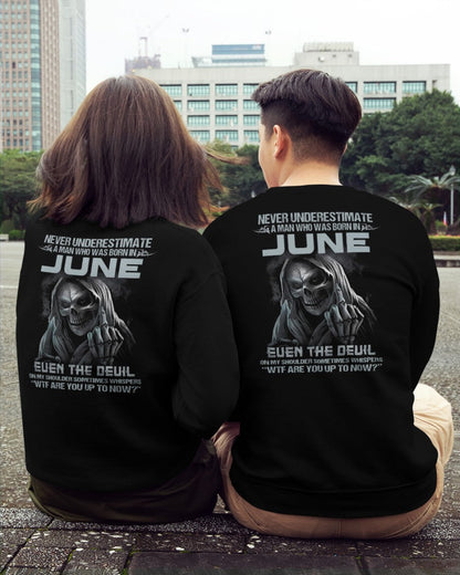 JUNE - NEVER UNDERESTIUNDER A MAN - T-SHIRT FOR MAN - ntnt06 (SKU08-05-06)