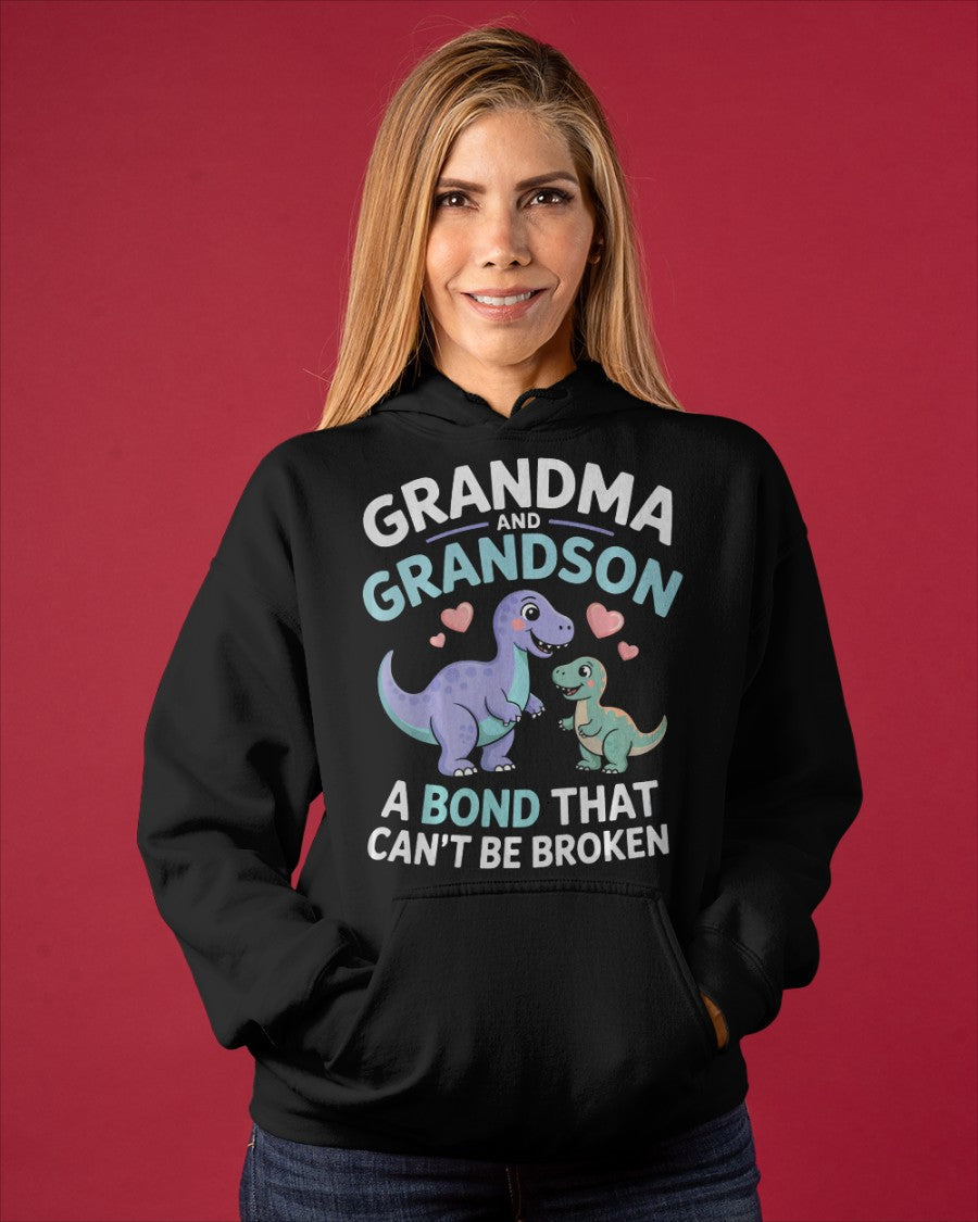 GRANDMA AND GRANDSON A BOND THAT CAN'T BE BROKEN DINOSAUR UNISEX T-SHIRT ntnt00 (SKU-GMS4)