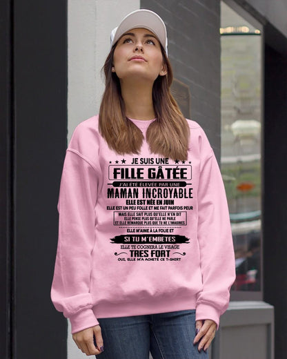 JUIN - T-SHIRT JE SUIS UNE FILLE CHANCEUSE – CADEAU TOUCHANT DE MAMAN INCROYABLE - frntnt06 (SKU26T-0190-06)