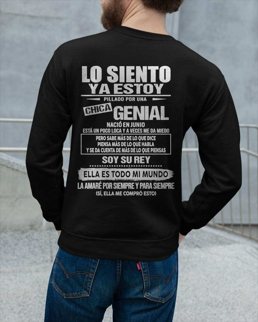 Junio - Chica genial nació en junio - Regalo especial para novio - Black - T06 (SKU05-80-06)