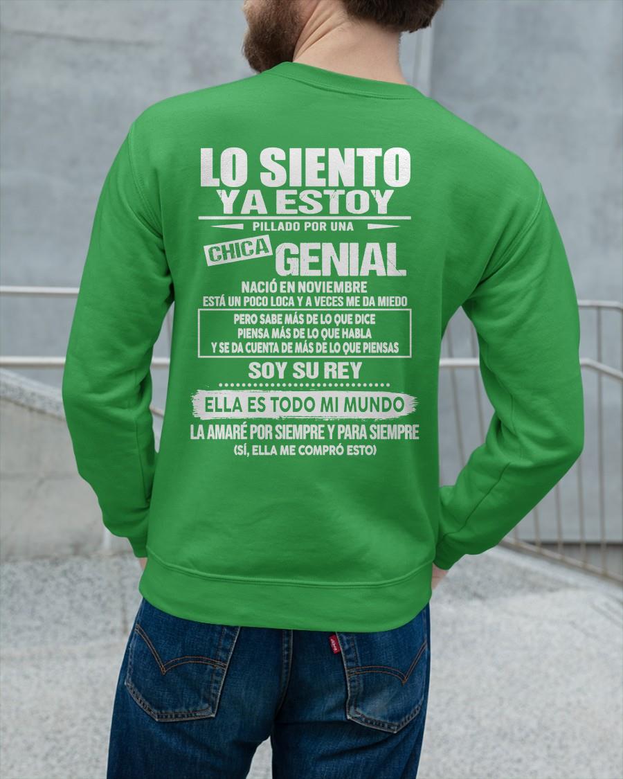 Noviembre - Chica genial nació en noviembre - Regalo especial para novio - Black - T11 (SKU05-80-11)
